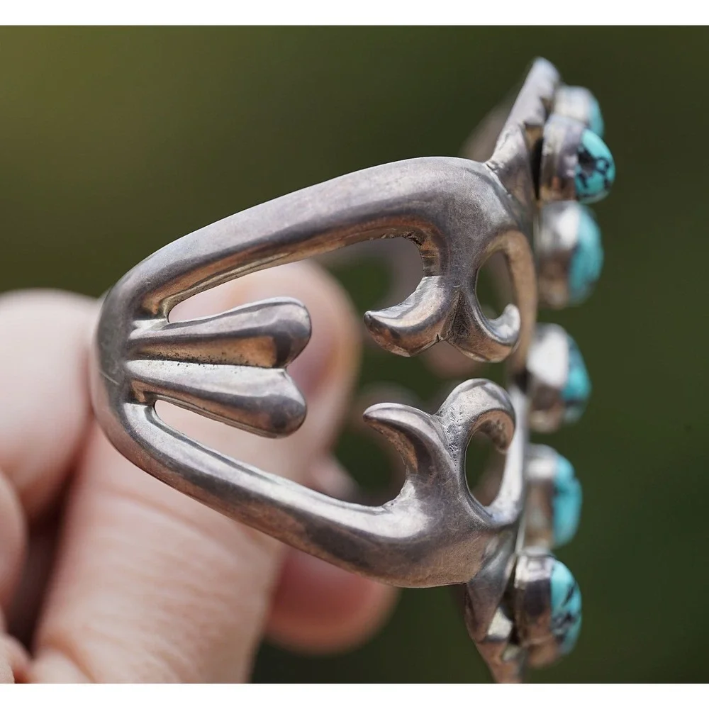 Old Pawn Navajo Native Indian Sterling Silver Turqiouse Sandcast Cuff Bracelet